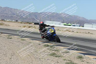 media/Oct-30-2025-Racers Edge (Thu) [[dabbdaf680]]/3-B Group/Session 3 (Turn 15 Inside)/